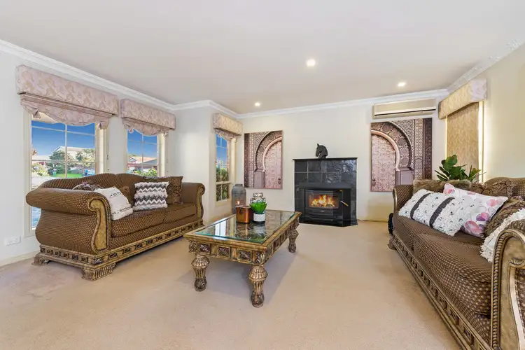25 Golding Avenue, Rowville VIC 3178