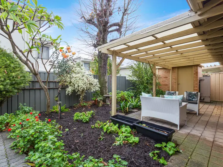 Fourth view of Homely house listing, 2 Hugh Court, Como WA 6152