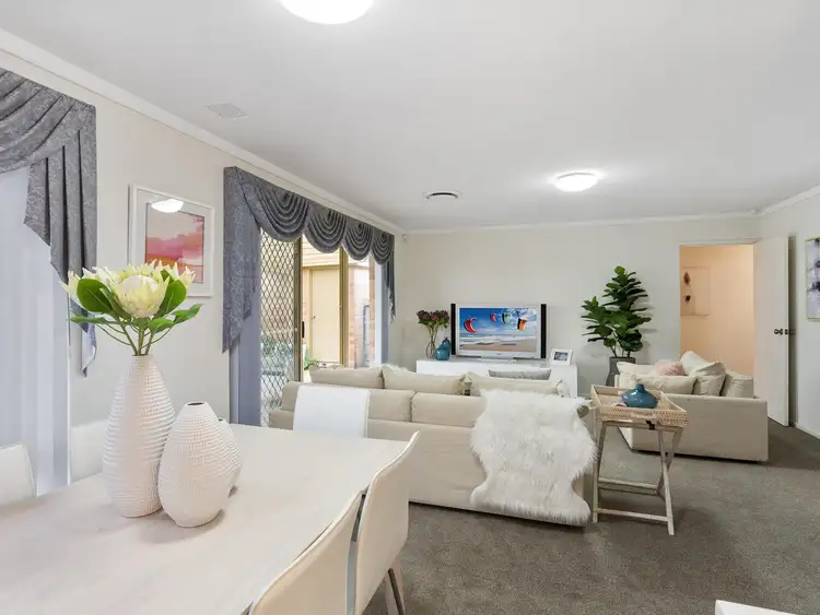 Fifth view of Homely house listing, 2 Hugh Court, Como WA 6152