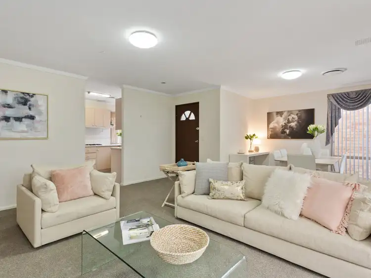 Sixth view of Homely house listing, 2 Hugh Court, Como WA 6152