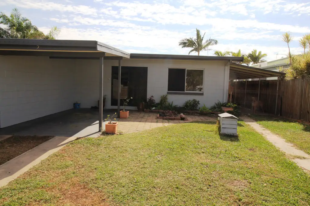 Main view of Homely unit listing, 2/22 Sonia Street, Rasmussen QLD 4815