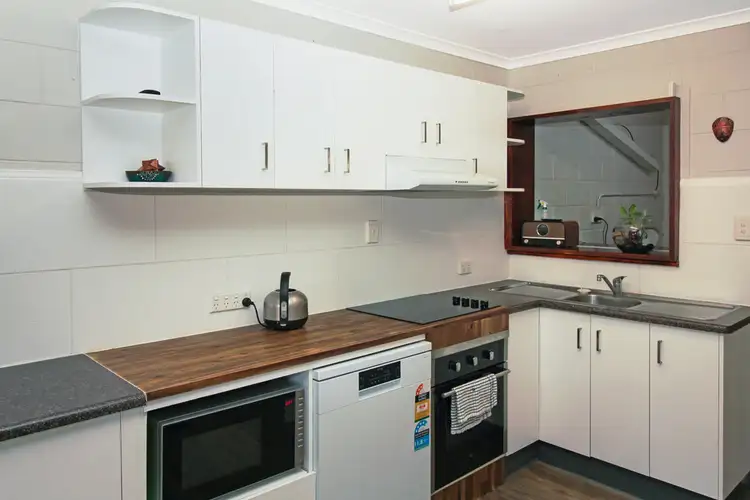 Fifth view of Homely unit listing, 2/22 Sonia Street, Rasmussen QLD 4815