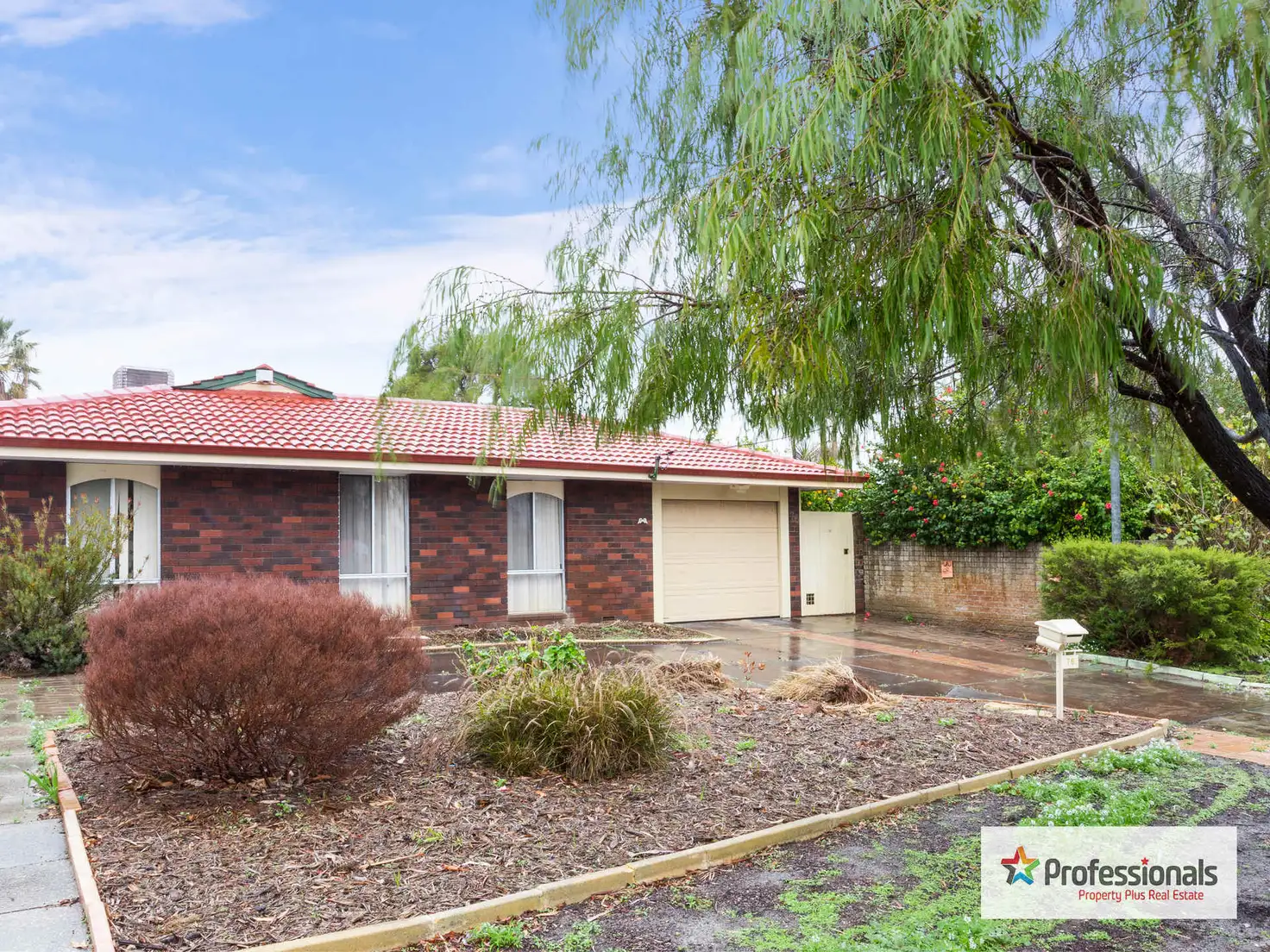 Main view of Homely house listing, 76 Hume Road, Thornlie WA 6108