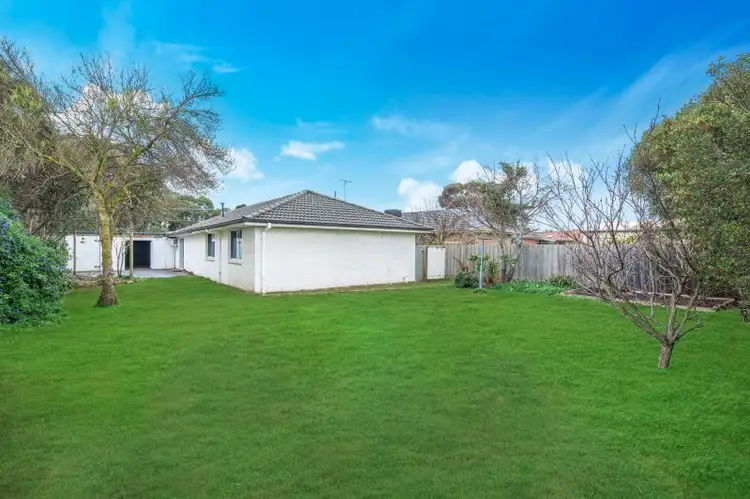 Sixth view of Homely house listing, 11 Smeaton Close, Lara VIC 3212