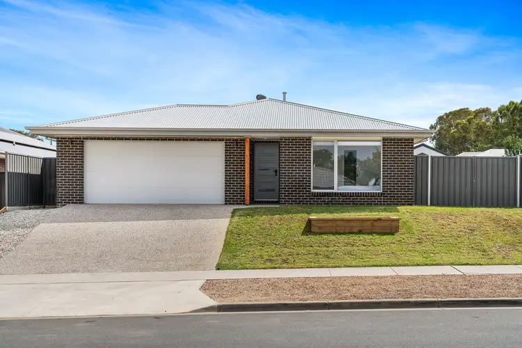 73 Riverboat Drive, Thurgoona NSW 2640