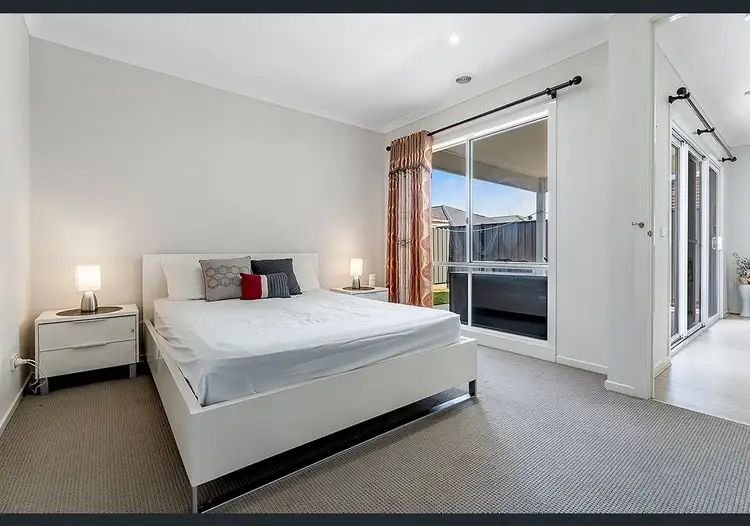 Fifth view of Homely house listing, 11 pioneer street, Craigieburn VIC 3064