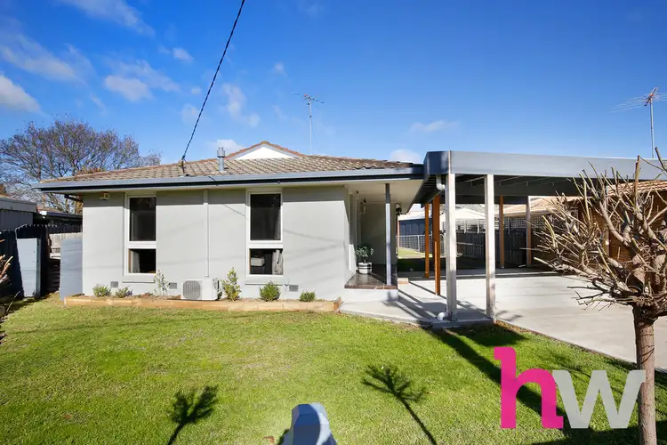 15 Pioneer Road, Grovedale VIC 3216