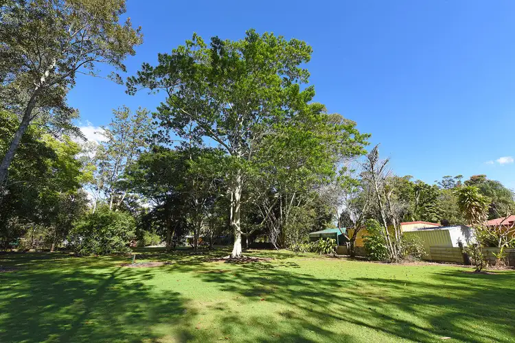 193 Lindeman Road, Beerwah QLD 4519