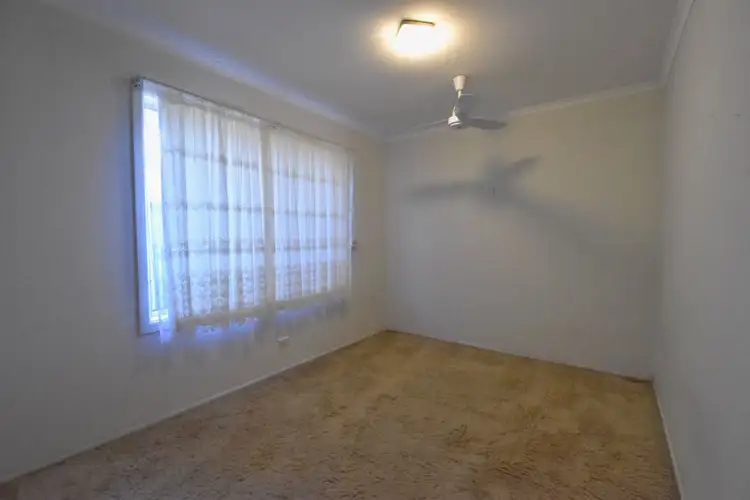 Sixth view of Homely house listing, 12 GILLESPIE COURT, Deniliquin NSW 2710