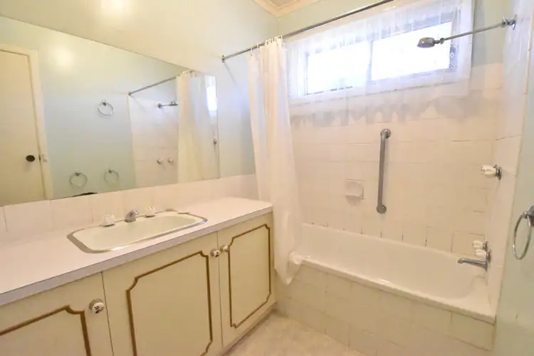 Seventh view of Homely house listing, 12 GILLESPIE COURT, Deniliquin NSW 2710