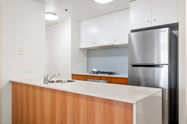 Fifth view of Homely apartment listing, 15/454 Upper Edward Street, Spring Hill QLD 4000
