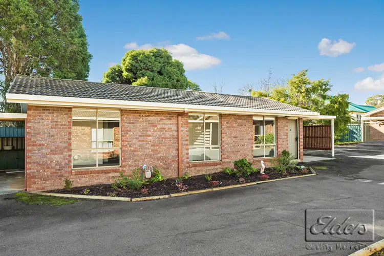 4/8 Clarke Street, Kennington VIC 3550