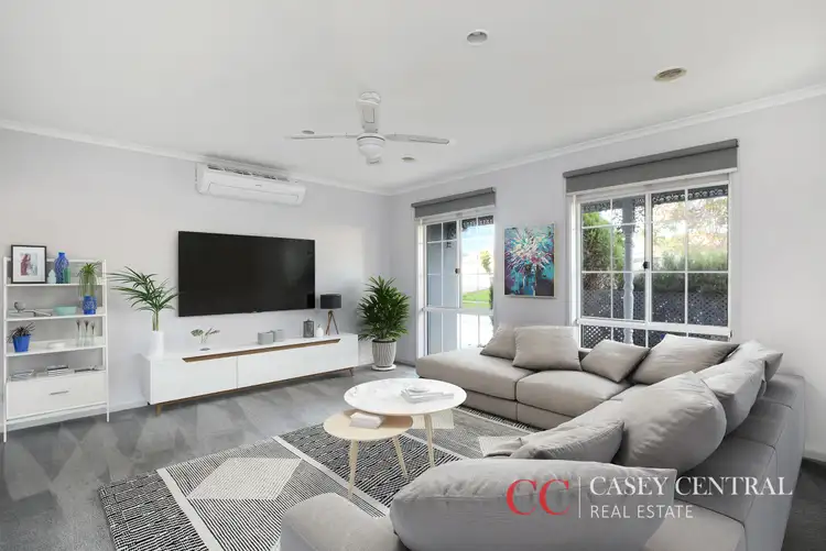 Sixth view of Homely house listing, 5 Samantha Crescent, Cranbourne North VIC 3977