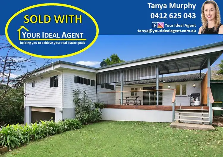 33 Cedar Street, Maleny QLD 4552