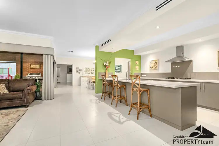 4 Carmela Corner, Wandina WA 6530
