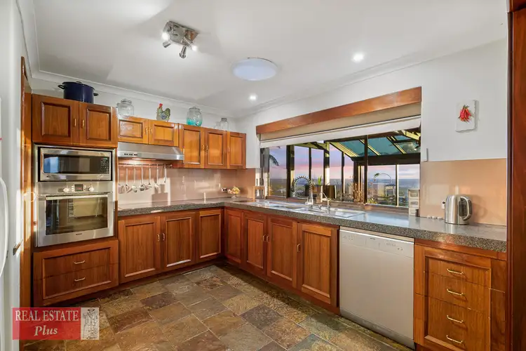 Fifth view of Homely house listing, 11 Narran Place, Swan View WA 6056