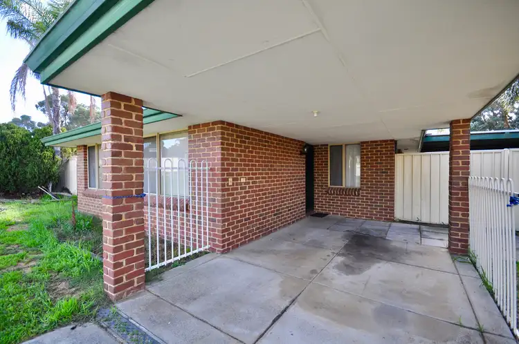 Second view of Homely house listing, 19 Werloo Court, Leda WA 6170