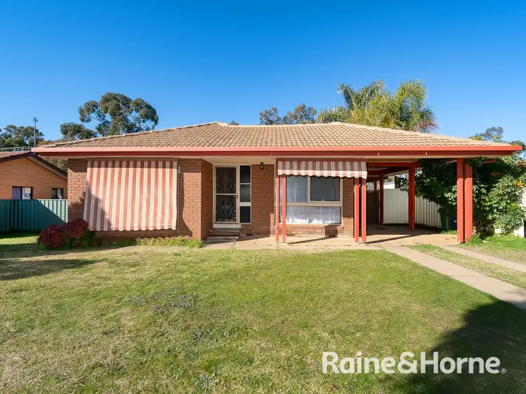 35 Goborra Street, Glenfield Park NSW 2650