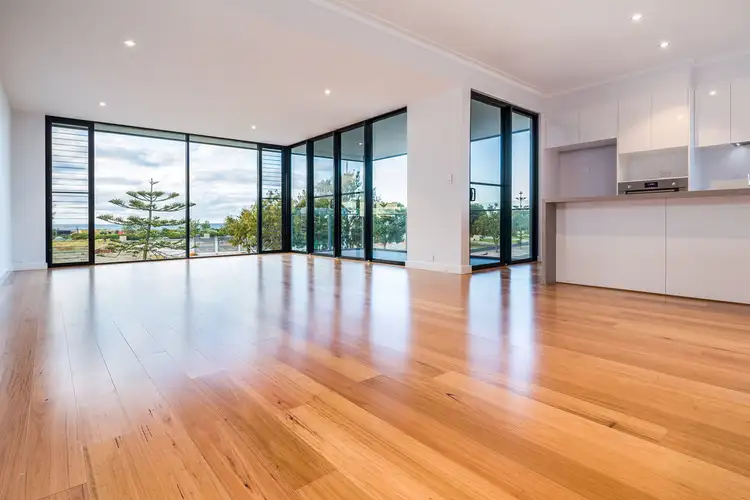 Fifth view of Homely house listing, 1/47 Spinnaker Boulevard, Geographe WA 6280