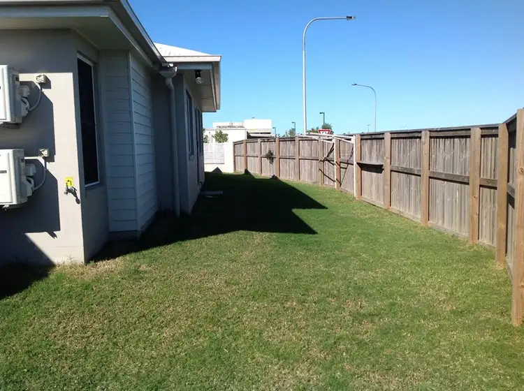 Third view of Homely house listing, 2/4 Berkshire Lane, Ooralea QLD 4740