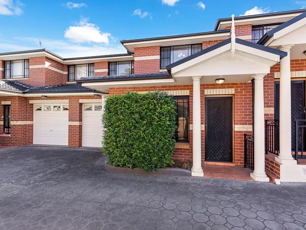Main view of Homely house listing, 7/10-12 Justin Street, Smithfield NSW 2164