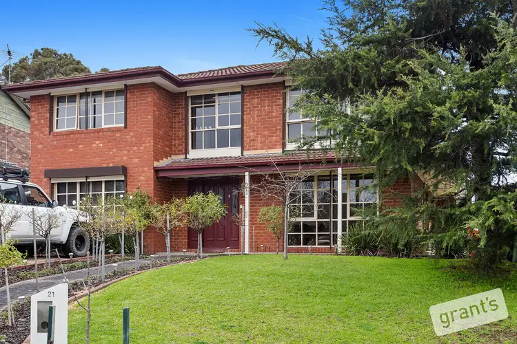 21 Royston Avenue, Berwick VIC 3806