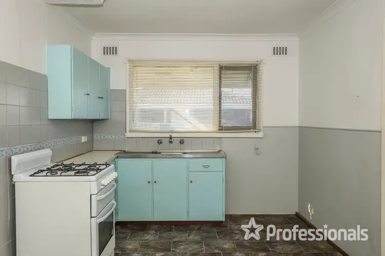 Seventh view of Homely house listing, 15 Stebbing Way, Girrawheen WA 6064