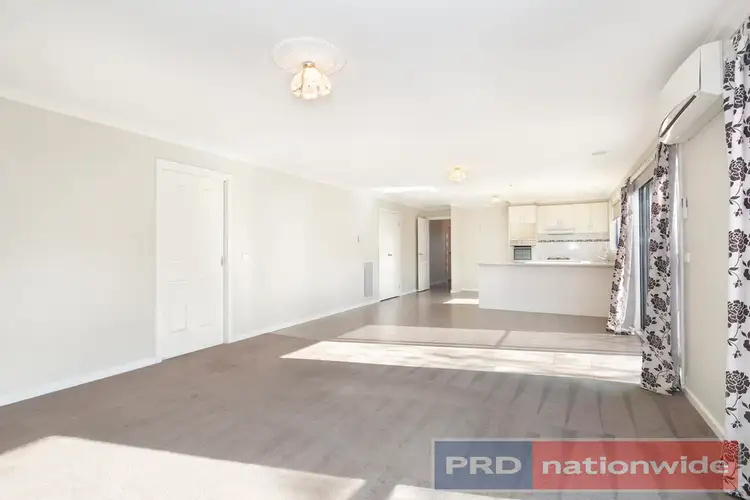 Sixth view of Homely house listing, 6 Ilvia Way, Sebastopol VIC 3356