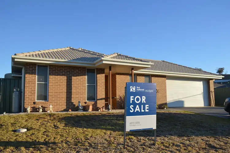 90 White Circle, Mudgee NSW 2850
