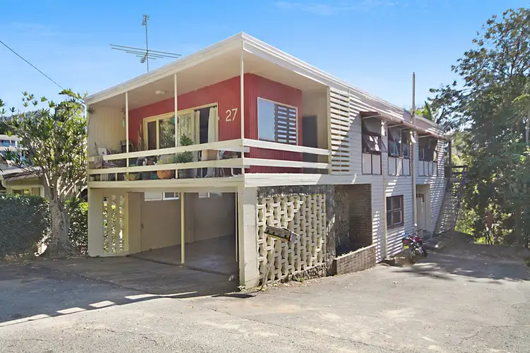 27 Stapylton St, Coolangatta QLD 4225
