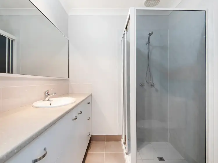 Seventh view of Homely townhouse listing, 1/27 Sugarwood Street, Bellbowrie QLD 4070