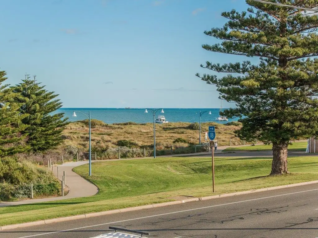 Main view of Homely house listing, 1 Reflection Mews, Safety Bay WA 6169