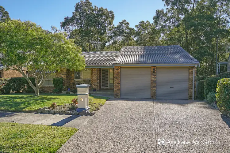 27 Trafalgar Crescent, Valentine NSW 2280