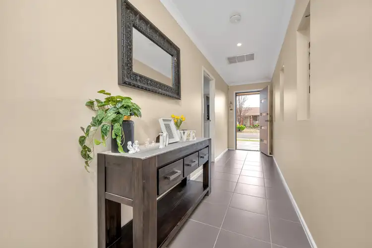 Sixth view of Homely house listing, 5 Sutton Grove, Melton West VIC 3337