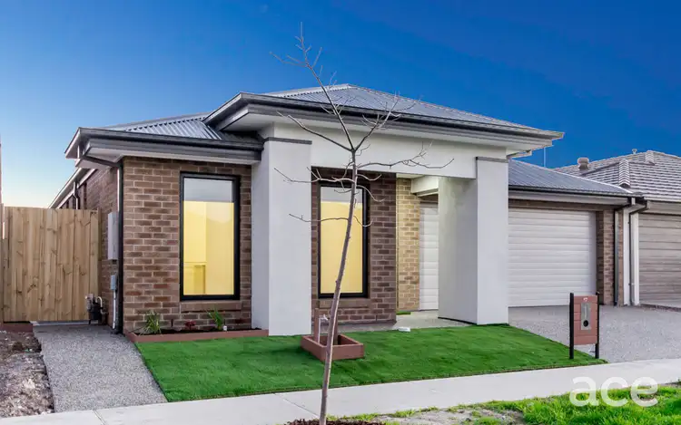 Second view of Homely house listing, 17 Stonecrop Way, Wyndham Vale VIC 3024