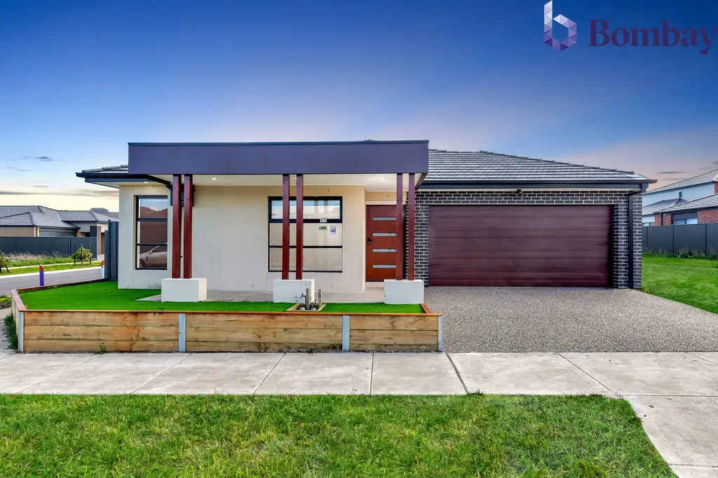 Main view of Homely house listing, 15 Bunting Crescent, Kalkallo VIC 3064
