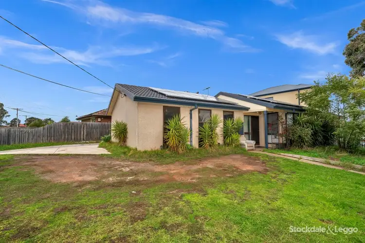 2 Canadian Court, Meadow Heights VIC 3048