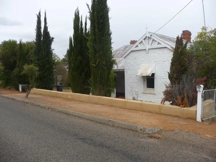 51 MACARTNEY STREET, York WA 6302