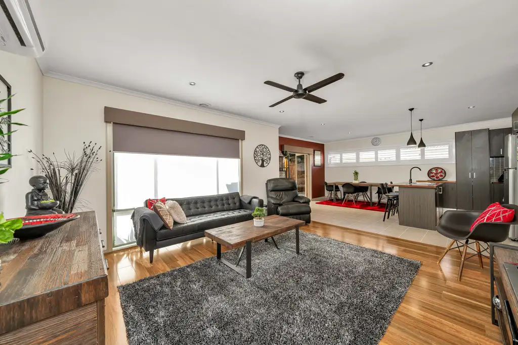 Main view of Homely house listing, 1/8 Ridgeway, Melton West VIC 3337
