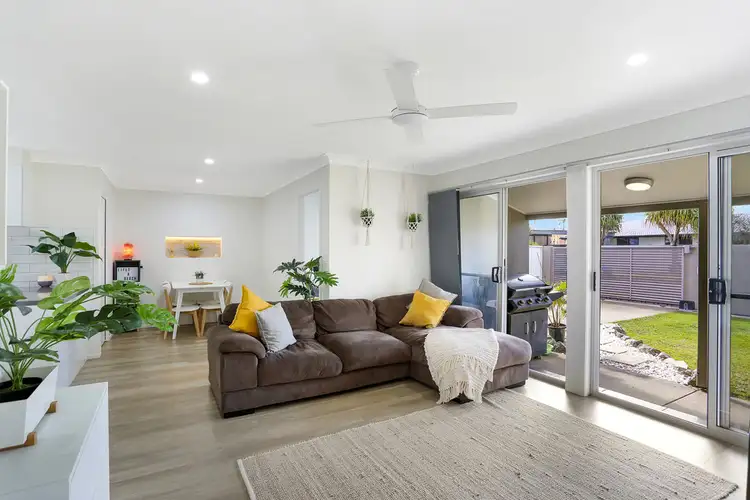 Sixth view of Homely house listing, 1/49 Saleng Crescent, Warana QLD 4575