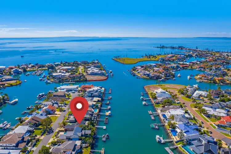 12 Voyagers Court, Raby Bay QLD 4163