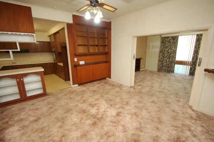 Fifth view of Homely house listing, 106 Eighteenth street, Renmark SA 5341