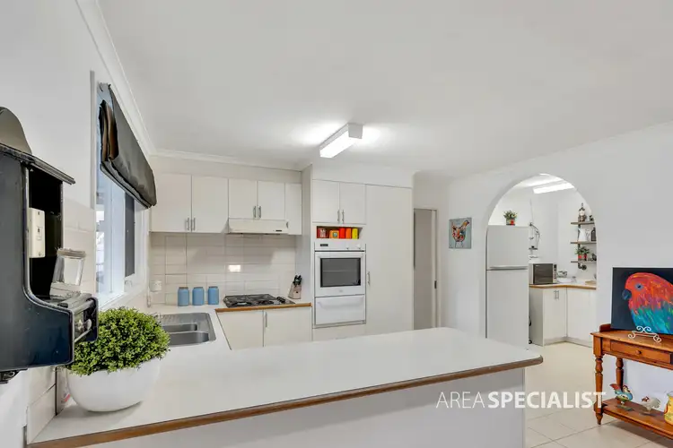 Fifth view of Homely house listing, 3 Bass Court, Cranbourne North VIC 3977