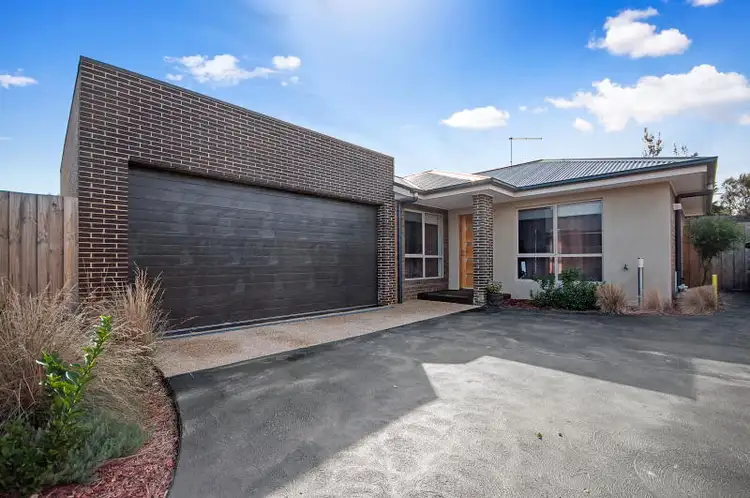 4/1 Attunga Crescent, Seaford VIC 3198
