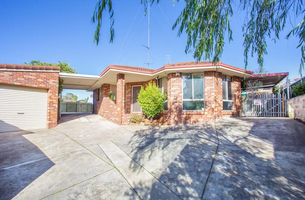 Main view of Homely house listing, 2/26 Charterhouse Close, East Bunbury WA 6230