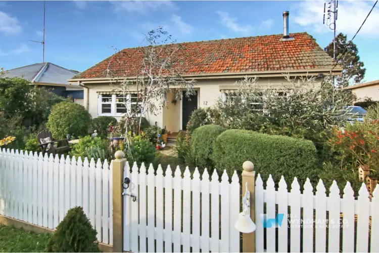 12 Nicholson-Sarsfield Road, Nicholson VIC 3882