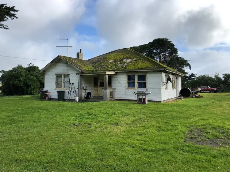 3249 North Road, Yambacoona TAS 7256