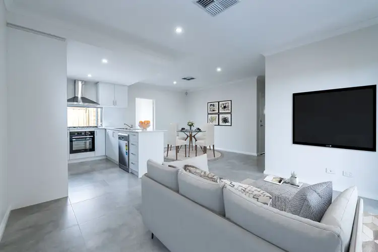 2/7 Hotspur Road, Spearwood WA 6163