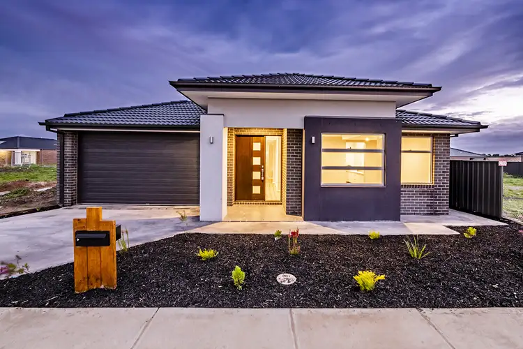 12 Galveston Road, Clyde VIC 3978