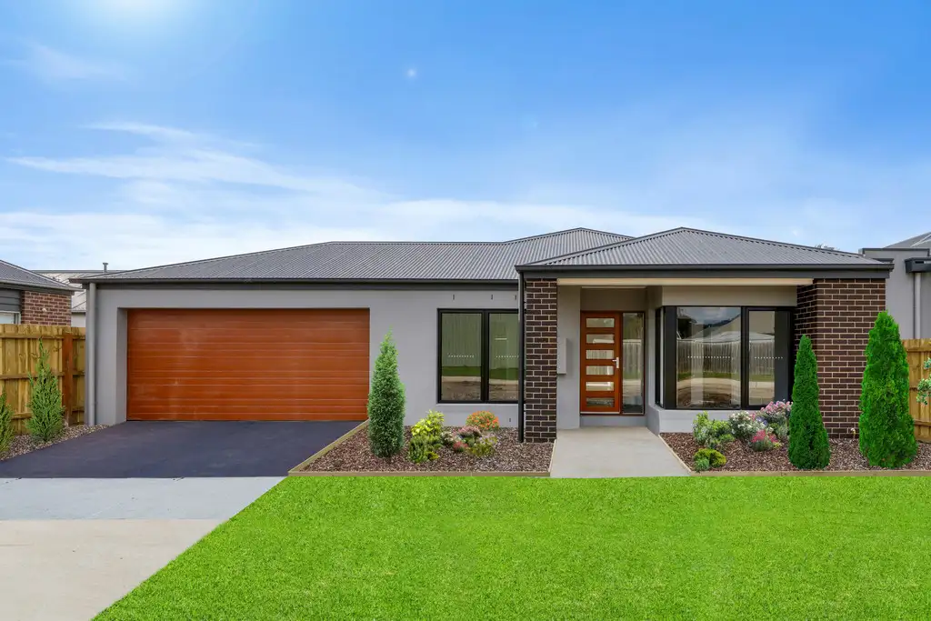 Main view of Homely unit listing, 44 HANNS LANE, Yarragon VIC 3823